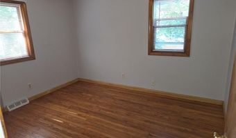 31 Lakeside Dr, Hopkinton, RI 02832