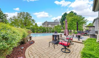 1491 Lancaster Ln, Algonquin, IL 60102