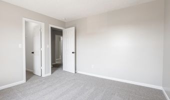 2924 Coles Creek Ln, Indianapolis, IN 46217