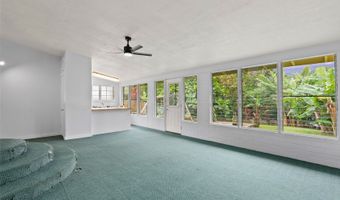 45-313 Nakuluai St, Kaneohe, HI 96744