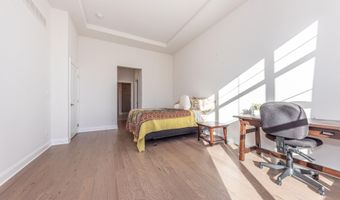 3341 Roseford Blvd, Ann Arbor, MI 48105