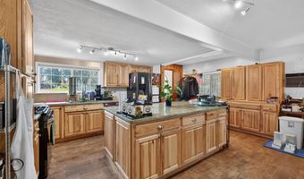 114 Bayview Rd, Athol, ID 83801