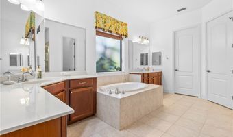 16040 Herons View Dr, Alva, FL 33920
