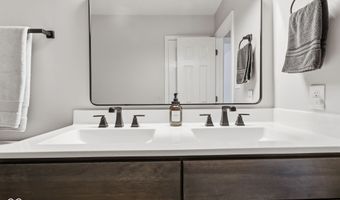 8252 Portside, Avon, IN 46123