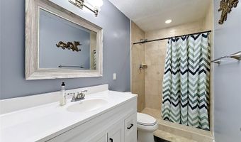 6517 SOLITAIRE PALM Way, Apollo Beach, FL 33572