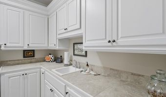 513 Devereaux Dr, Brandon, MS 39042