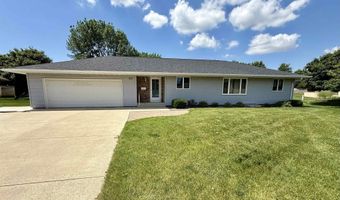 122 Parkside Dr, Algona, IA 50511