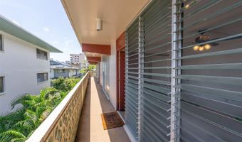 712 Kamuela Ave 303, Honolulu, HI 96816