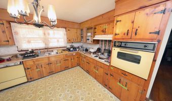 700 S MARSHALL St, Anniston, AL 36201