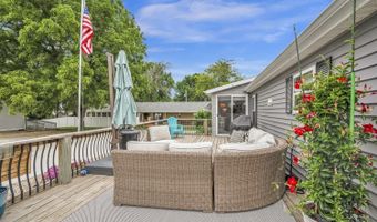 521 Okoboji Grove Rd #20, Arnolds Park, IA 51331