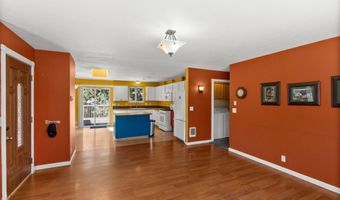 2320 NE Wells Acres Rd, Bend, OR 97701
