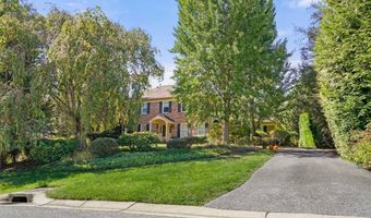 27 RAPHAEL Rd, Hockessin, DE 19707