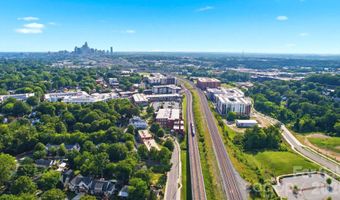923 Warren Burgess Ln, Charlotte, NC 28205