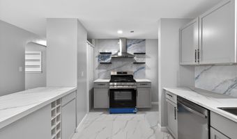 46 N Cliff St, Ansonia, CT 06401