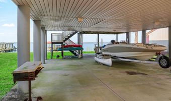 281 Water St, Aurora, NC 27806