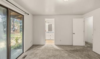 1430 Green Meadows Way, Ashland, OR 97520