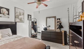 1887 MAYPORT Rd, Atlantic Beach, FL 32233