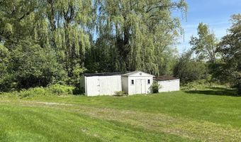 4 Noonan Ln, Albany, NY 12209