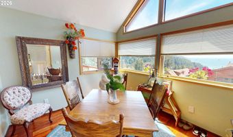 19921 WHALESHEAD Rd U6, Brookings, OR 97415