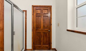 273 FAWN Ln, Azalea, OR 97410