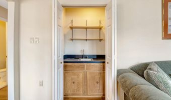 3352 BROKEN KNIFE Ct, Annandale, VA 22003