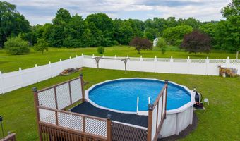 71 James St, Charlestown, NH 03603