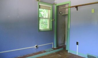 612 Liberty St, Alma, MI 48801