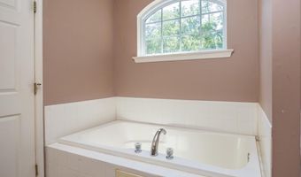 291 BERWICK Ln, Dover, DE 19904