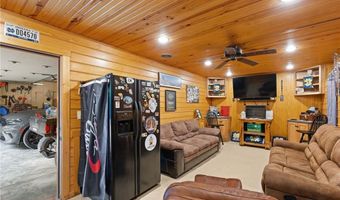 3250 N Shamrock Ln, Birdseye, IN 47513