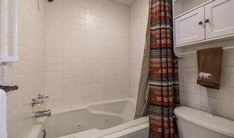 1126 Alger Ave, Cody, WY 82414