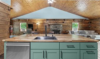 767 Berry River Rd, Barrington, NH 03825