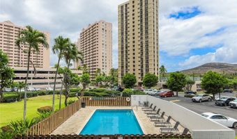 1128 Ala Napunani St 208, Honolulu, HI 96818