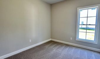 827 Fairway Rd, Ayden, NC 28513