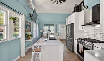 9168 Applewood St, Angola, NY 14006