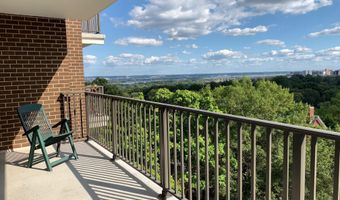 1510 12TH St N Ph5, Arlington, VA 22209
