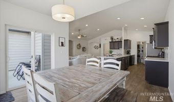 1511 Yellowstone St, Caldwell, ID 83607
