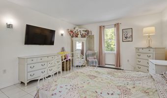 15 Kelso Dr, Bow, NH 03304