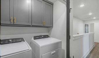 1100 Lockheed St, Bentonville, AR 72712