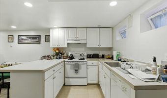 2816 27TH St NW, Washington, DC 20008