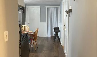 12 Third School St 2, Bristol, RI 02809
