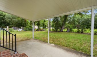 302 Butter Rd, Bonneau, SC 29431