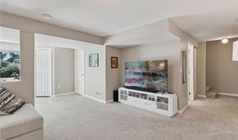 6118 132nd St W, Apple Valley, MN 55124