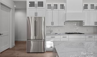 427 Big Hill Dr 81, Arden, NC 28704