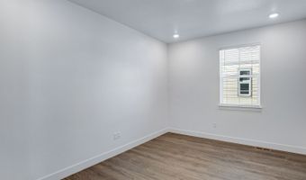 1820 Chaffee Crest Dr, Berthoud, CO 80513