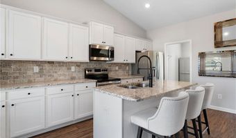 38 Winding Flower Walk, Adairsville, GA 30103