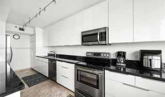 1000 W Island Blvd 2407, Aventura, FL 33160