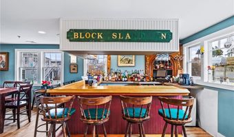 85 Ocean Ave, Block Island, RI 02807