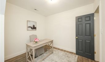 26 Old Stone Church Rd, Little Compton, RI 02837
