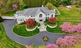 6 Hayes Ct, Atlantic Highlands, NJ 07716