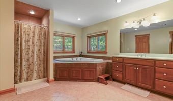 132 Reynolds Rd, Albrightsville, PA 18210
